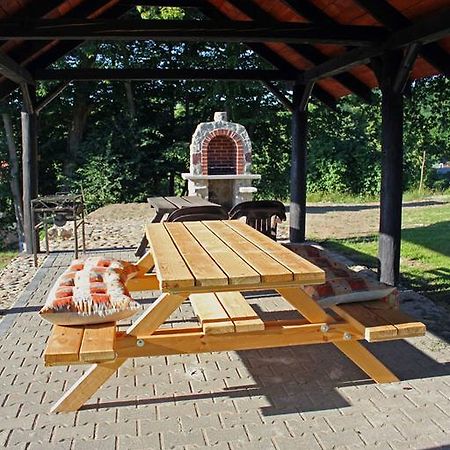 Rafaello Pokoje Goscinne Łagów Buitenkant foto